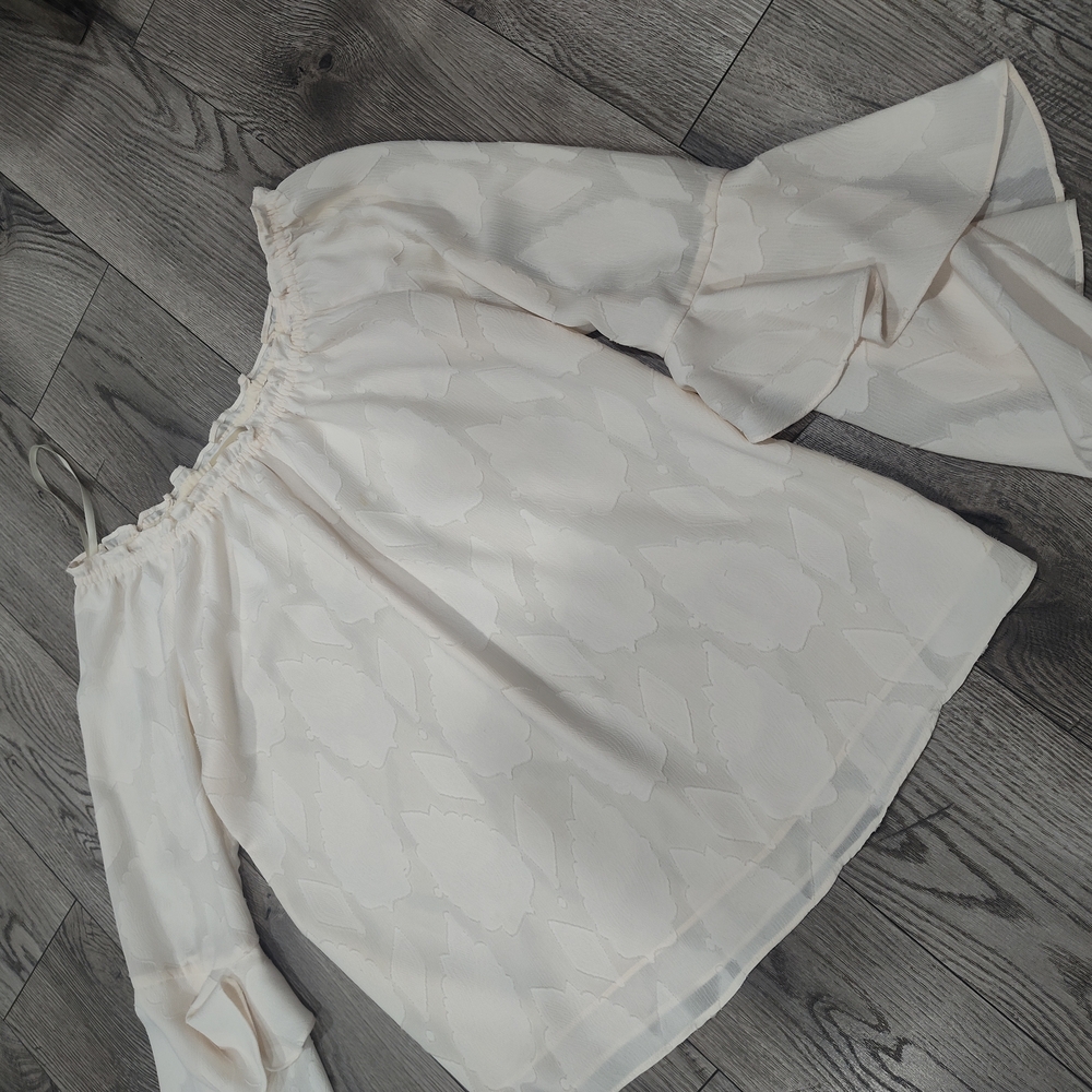 Michael Kors Elegant Cream Blouse
